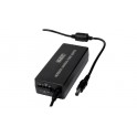 ALIMENTATORE UNIV  PER NETBOOK 48WATT Alimentatore switching per NetBook a tensione variabile da 9,5 a 24Vcc, 48W con 9 spinotti