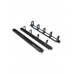 PANELLO GUIDACAVI 1U, NERO RAL9005 Pannello di gestione cavi in plastica da 1U  Set da 4 viti e dadi a gabbia incluso  Colore RA