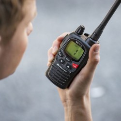 RADIO MIDLAND G9 PRO Midland G9 evolve e diventa PRO  La radio d’eccellenza utilizzata in qualsiasi contesto outdoor  Con un dis